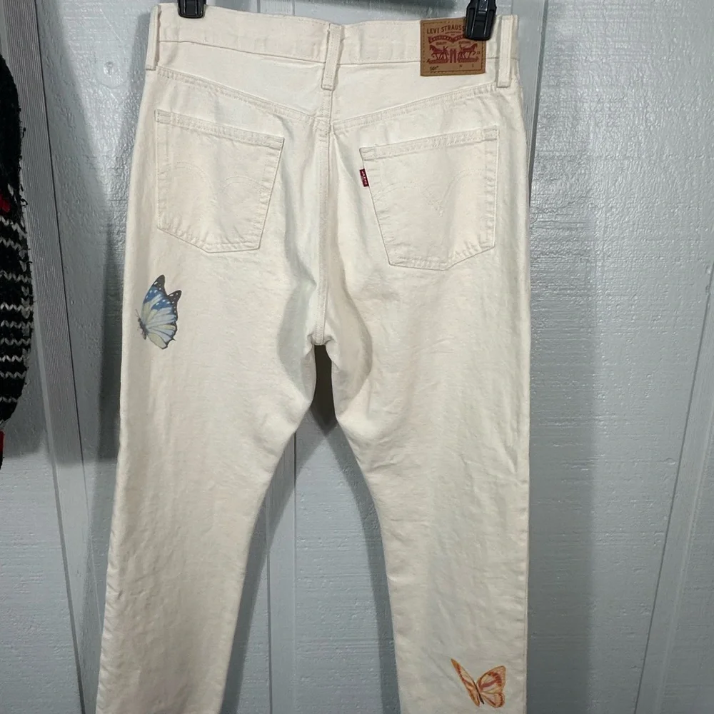 Levi’s Women’s White 501  Butterfly Jeans Size 30 x 28 EUC - Picture 8 of 12